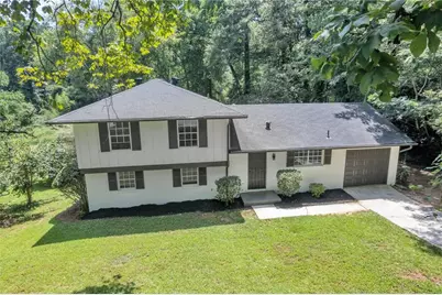 4374 Cedar Ridge Trail, Stone Mountain, GA 30083 - Photo 2