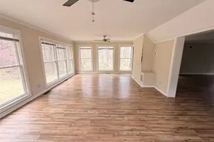 4629 S Woodlake Ln SE, Conyers, GA 30013 - Photo 6