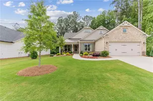 105 Summerlin Dr, Canton, GA 30115 - Photo 1