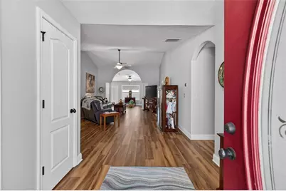 1411 Silvergate Way, Winder, GA 30680 - Photo 4