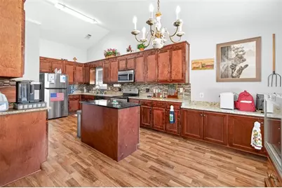 1411 Silvergate Way, Winder, GA 30680 - Photo 16