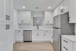 3296 Columbia Woods Dr, Decatur, GA 30032 - Photo 12