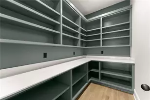 4860 Grandview Ct, Flowery Branch, GA 30542 - Photo 8