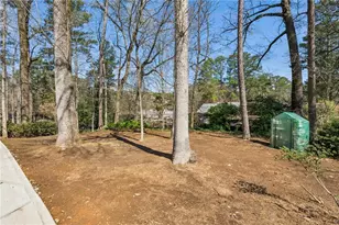 2025 Breckenridge Dr, Atlanta, GA 30345 - Photo 40