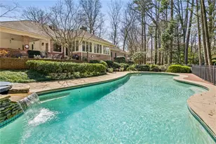 2025 Breckenridge Dr, Atlanta, GA 30345 - Photo 36