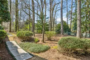 2025 Breckenridge Dr, Atlanta, GA 30345 - Photo 38