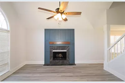 621 Radford Circle, Woodstock, GA 30188 - Photo 8