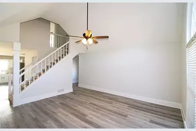 621 Radford Circle, Woodstock, GA 30188 - Photo 10