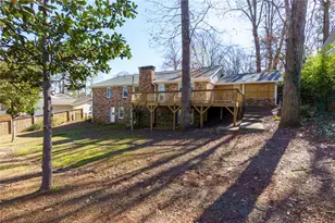 6570 Cherry Tree Ln NE, Sandy Springs, GA 30328 - Photo 42