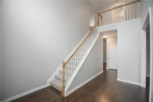 755 Sheridan Ridge Ct, Alpharetta, GA 30022 - Photo 4