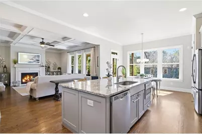 1387 Southland Vista Court NE, Atlanta, GA 30329 - Photo 16