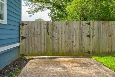 1821 Clearwater Drive SE, Marietta, GA 30067 - Photo 24