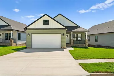 152 Washington St, Dalton, GA 30721 - Photo 2