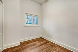95 Lake Top Ct, Roswell, GA 30076 - Photo 32