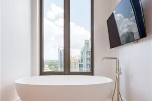 3376 Peachtree Rd NE, Atlanta, GA 30326 - Photo 20