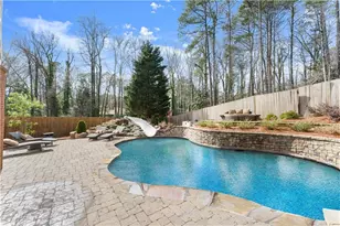 3173 Hamlet Way, Marietta, GA 30062 - Photo 2