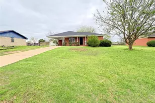 630 Flamingo Dr, Camilla, GA 31730 - Photo 2