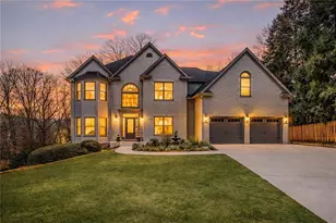 702 Greenway Trce, Woodstock, GA 30189 - Photo 1