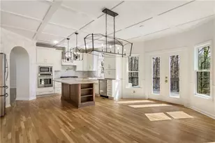 702 Greenway Trce, Woodstock, GA 30189 - Photo 12