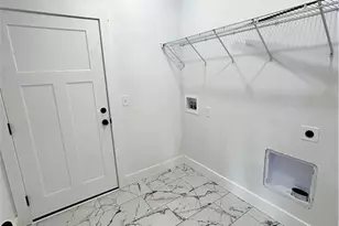 140 Washington St, Dalton, GA 30721 - Photo 12