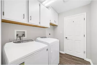 250 W Peachtree Street, Norcross, GA 30071 - Photo 38