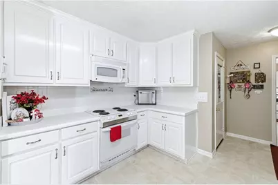 37 Cheatham Bluff, Jefferson, GA 30549 - Photo 12