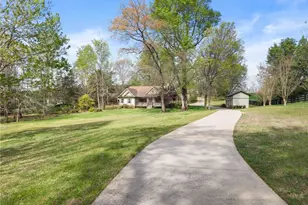 7061 Homer White Rd, Clermont, GA 30527 - Photo 4