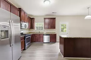 7250 Cavender Dr SW, Atlanta, GA 30331 - Photo 14