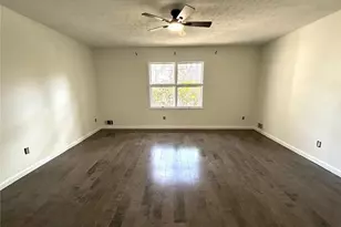 2305 Eastgate Dr SW, Snellville, GA 30078 - Photo 10