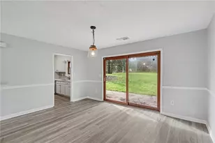 10 Gentry Dr, McDonough, GA 30252 - Photo 10