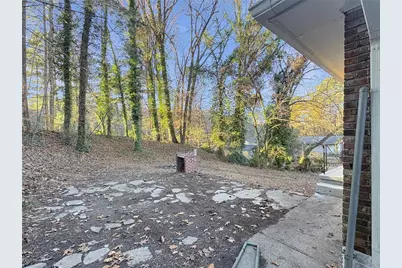 2955 Wanda Circle SW, Atlanta, GA 30315 - Photo 10