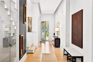 1235 Mayfair Dr NE, Atlanta, GA 30324 - Photo 4