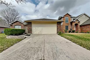 355 Ridgemont Dr, Lawrenceville, GA 30046 - Photo 1