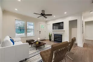 1688 Oak Knoll Cir SE, Atlanta, GA 30315 - Photo 6