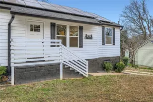 1688 Oak Knoll Cir SE, Atlanta, GA 30315 - Photo 4