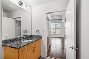 250 Pharr Rd NE, Atlanta, GA 30305 - Photo 18