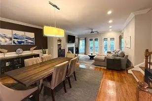 2154 W Village Ln, Smyrna, GA 30080 - Photo 8