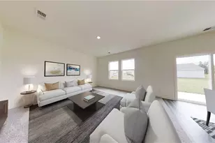 12 Crescent Blvd, Carrollton, GA 30116 - Photo 2