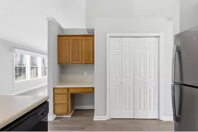 875 Oaklen View Drive, Sugar Hill, GA 30518 - Photo 16