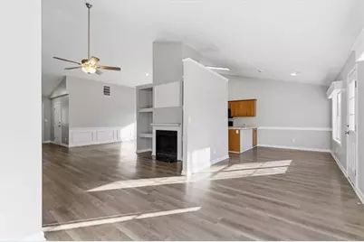 875 Oaklen View Drive, Sugar Hill, GA 30518 - Photo 10