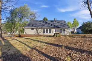 875 Oaklen View Dr, Sugar Hill, GA 30518 - Photo 34