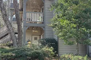 105 Mill Pond Ct SE, Smyrna, GA 30082 - Photo 2