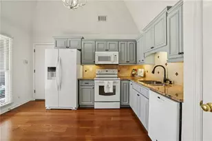 615 Roswell Green Ln, Roswell, GA 30075 - Photo 8