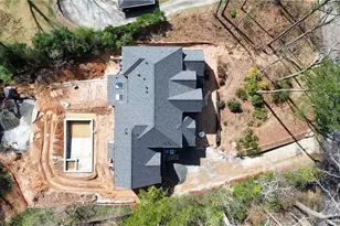 4585 Mystic Dr NE, Atlanta, GA 30342 - Photo 4