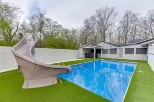 206 College Cir, Athens, GA 30605 - Photo 2