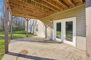 6471 Forsyth Dr, Cumming, GA 30028 - Photo 32