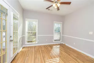 217 Windermere Cir, Newnan, GA 30265 - Photo 8