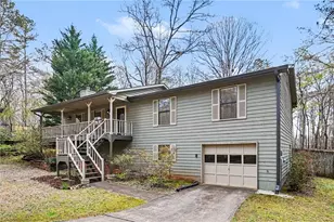 243 Sabrina Ct, Woodstock, GA 30188 - Photo 26