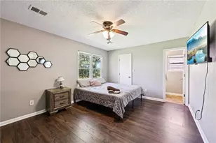 5375 Kirk Dr, Atlanta, GA 30349 - Photo 8