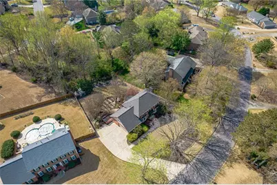 220 Saddle Lake Drive, Roswell, GA 30076 - Photo 76